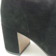 Camelia Black Suede